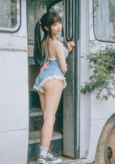 红色房间_4K手机在线观看